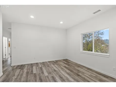 145 SE Lebleu Lane Winston OR 97496