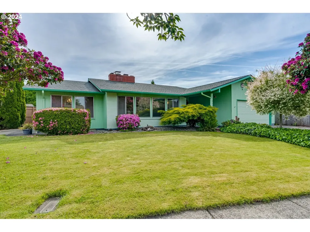 2624 Northlake Avenue Longview WA 98632
