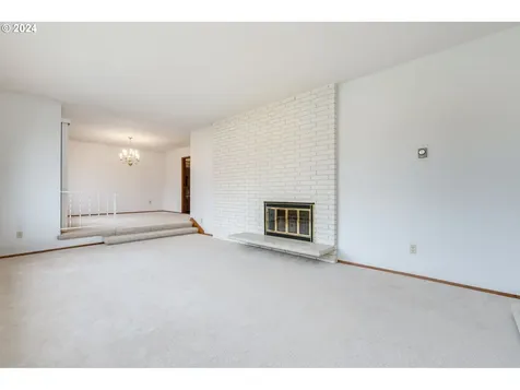 2624 Northlake Avenue Longview WA 98632