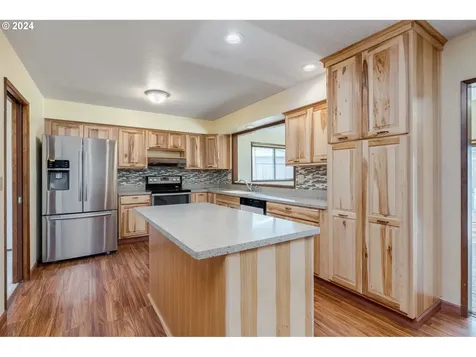 2624 Northlake Avenue Longview WA 98632