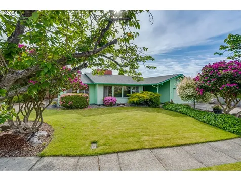 2624 Northlake Avenue Longview WA 98632