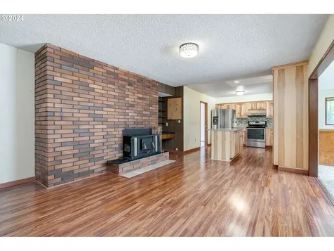 2624 Northlake Avenue Longview WA 98632