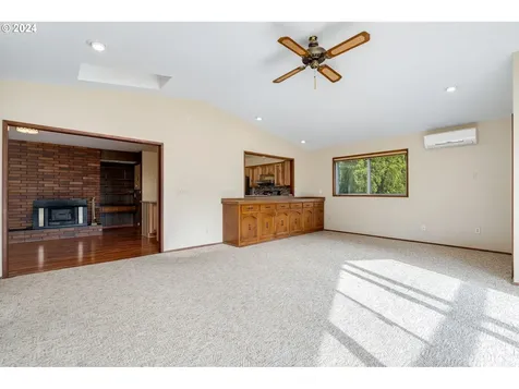 2624 Northlake Avenue Longview WA 98632
