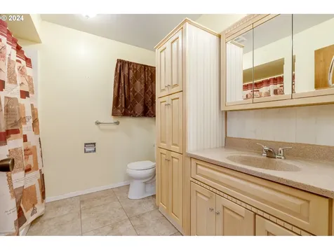 2624 Northlake Avenue Longview WA 98632