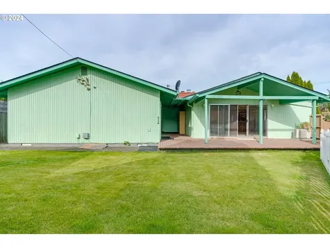 2624 Northlake Avenue Longview WA 98632