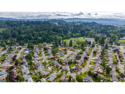 2624 Northlake Avenue Longview WA 98632
