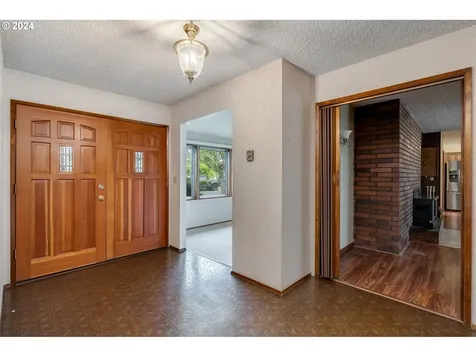 2624 Northlake Avenue Longview WA 98632