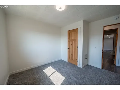 1534 Harris Street Myrtle Point OR 97458