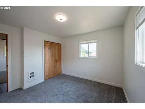 1534 Harris Street Myrtle Point OR 97458