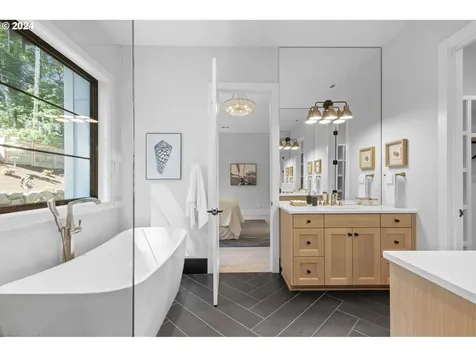 4515 SW 59th Avenue Portland OR 97221