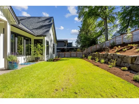 4515 SW 59th Avenue Portland OR 97221