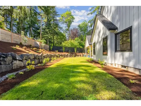 4515 SW 59th Avenue Portland OR 97221