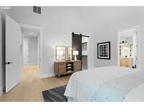 4515 SW 59th Avenue Portland OR 97221