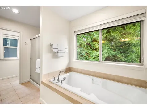 9212 NW Harvest Hill Drive Portland OR 97229