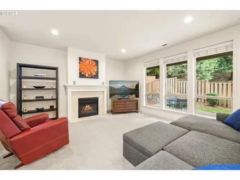 9212 NW Harvest Hill Drive Portland OR 97229
