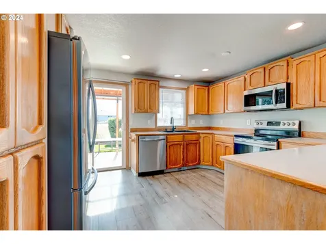 3103 Ne 166th Place Vancouver WA 98682