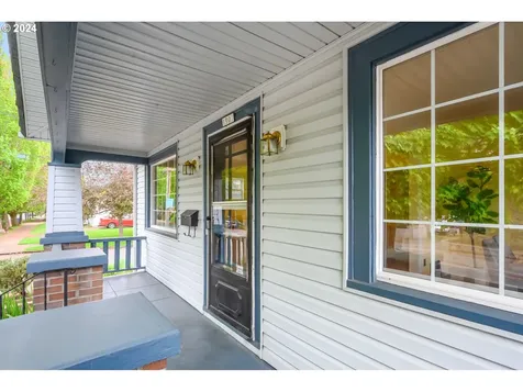 1903 Se Brooklyn Street Portland OR 97202