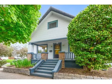 1903 Se Brooklyn Street Portland OR 97202