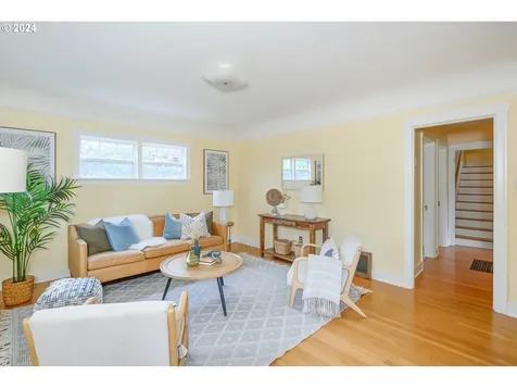 1903 Se Brooklyn Street Portland OR 97202