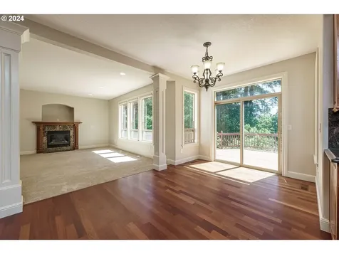 704 W S Street Washougal WA 98671