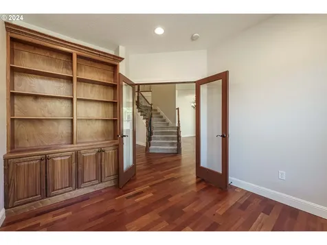 704 W S Street Washougal WA 98671
