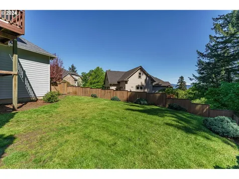 704 W S Street Washougal WA 98671
