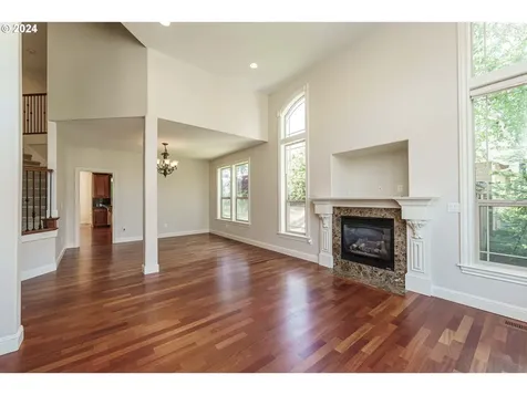 704 W S Street Washougal WA 98671