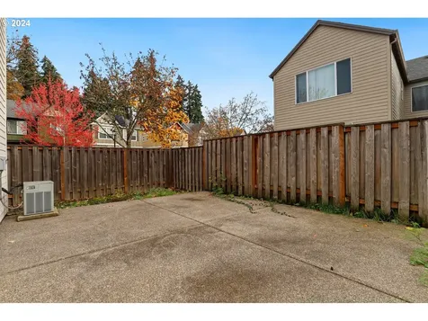 902 SE Marinette Avenue Hillsboro OR 97123
