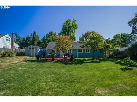 925 NW Dale Avenue Portland OR 97229