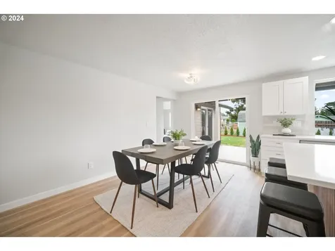 2300 Ne Elliott Avenue Gresham OR 97030