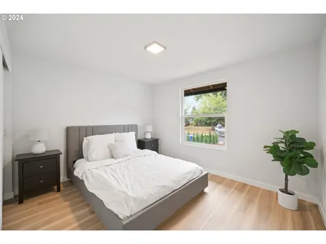 2300 Ne Elliott Avenue Gresham OR 97030