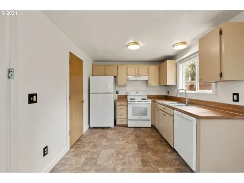 4222 N Juneau Street Portland OR 97203