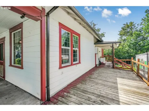 79567 Quincy Mayger Road Clatskanie OR 97016