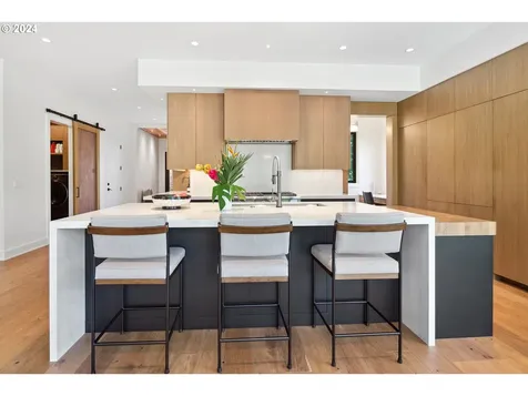 1289 Chandler Road Lake Oswego OR 97034