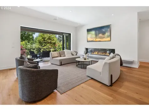 1289 Chandler Road Lake Oswego OR 97034