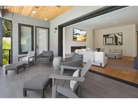 1289 Chandler Road Lake Oswego OR 97034