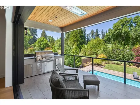 1289 Chandler Road Lake Oswego OR 97034