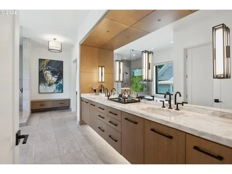 1289 Chandler Road Lake Oswego OR 97034