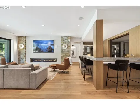1289 Chandler Road Lake Oswego OR 97034