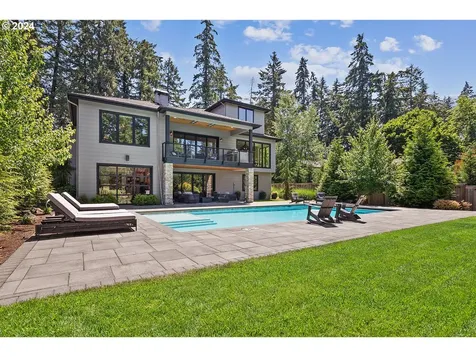 1289 Chandler Road Lake Oswego OR 97034