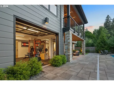 1289 Chandler Road Lake Oswego OR 97034