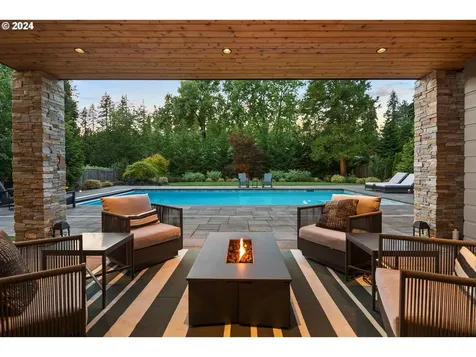 1289 Chandler Road Lake Oswego OR 97034