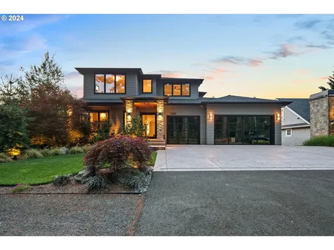 1289 Chandler Road Lake Oswego OR 97034