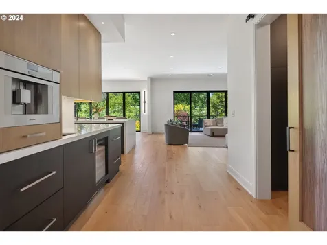 1289 Chandler Road Lake Oswego OR 97034
