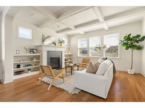 4834 Ne 25th Avenue Portland OR 97211