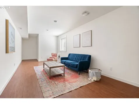 4834 Ne 25th Avenue Portland OR 97211