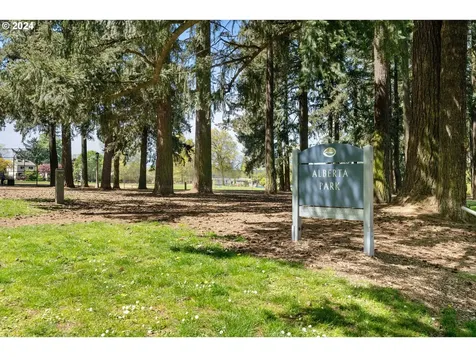 4834 Ne 25th Avenue Portland OR 97211