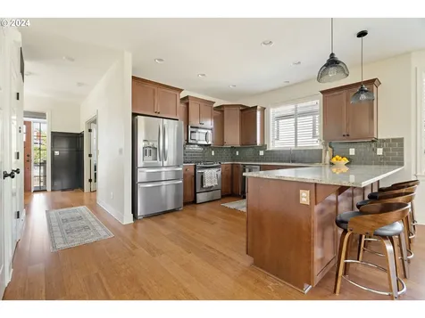 4834 Ne 25th Avenue Portland OR 97211