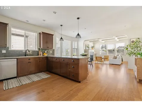 4834 Ne 25th Avenue Portland OR 97211