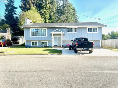 2920 Greenbriar Street Reedsport OR 97467